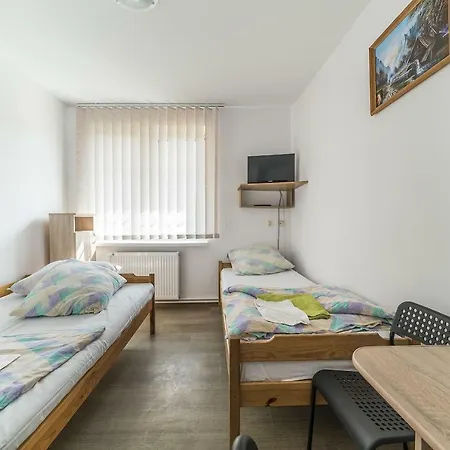 Pokoje Goscinne Przy Gospodzie Habitación en casa particular *